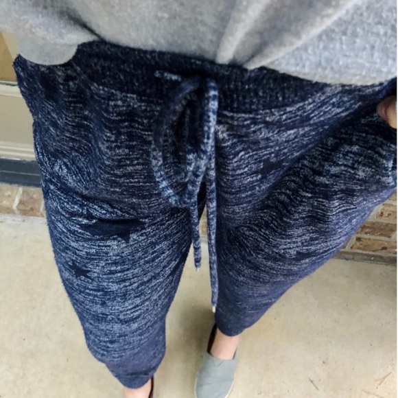 ISO GAP SOFTSPUN NAVY JOGGERS WITH STARS (M)